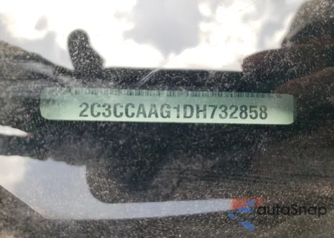 2013 Chrysler 300 из США, поврежденный, VIN 2C3CCAAG1DH732858